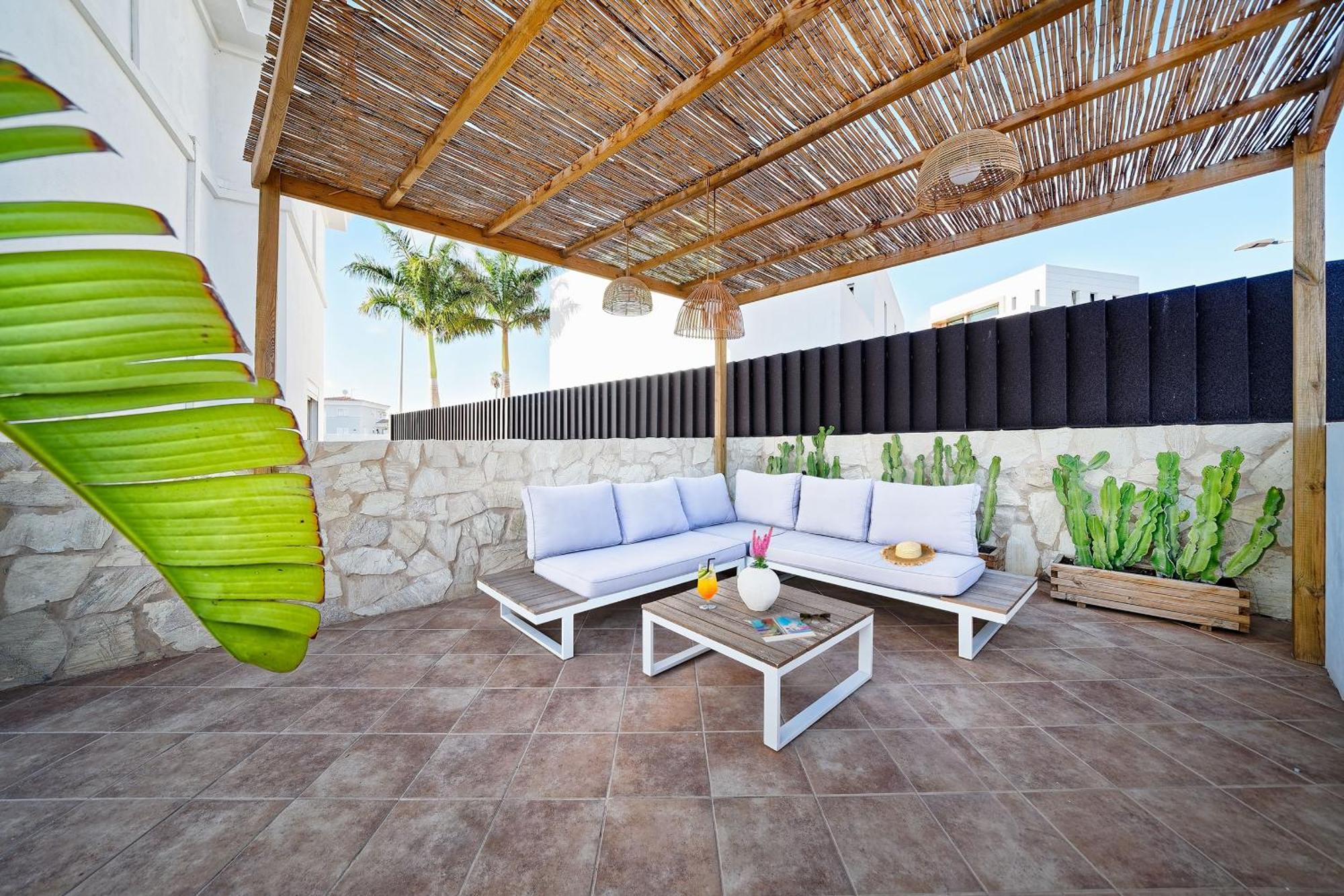 Villa Laravi By Maspalomas Holiday Villas Meloneras Exteriör bild